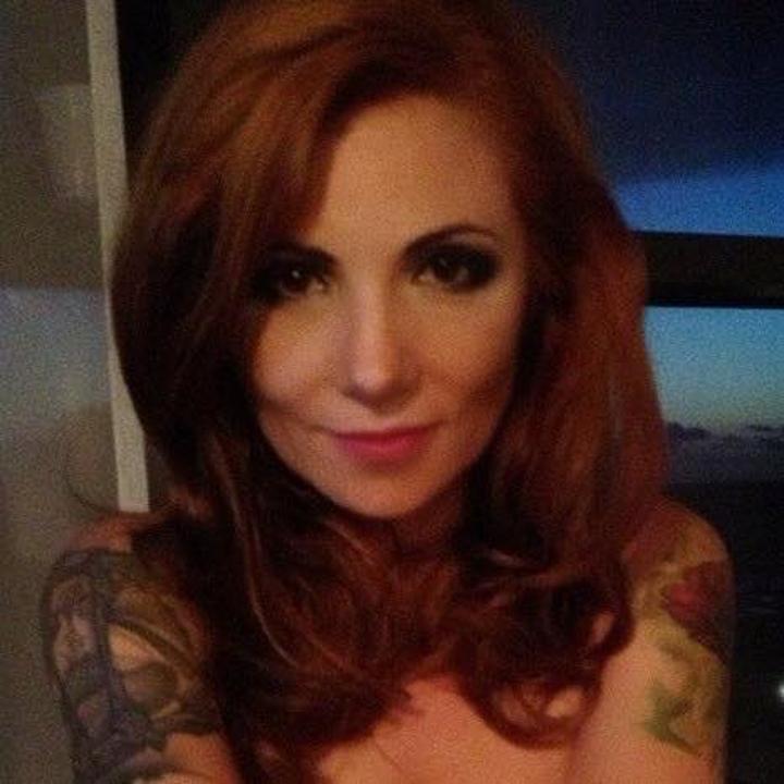 Odkryj znaczenie i emocje w tekście piosenki „wszystko czego dziś chcę”