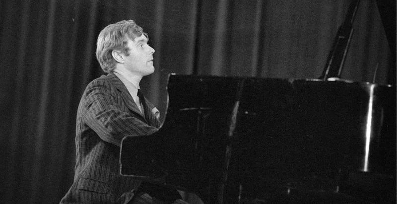 Niezapomniane dźwięki: Muzyka z polskich filmów i seriali, która porusza serca