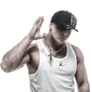 Muzyka z filmu Proceder: Emocje i utwory Chady, które poruszają serce