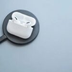 Sprawdź poziom naładowania AirPods, aby uniknąć nieprzyjemnych niespodzianek z baterią