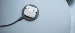 Sprawdź poziom naładowania AirPods, aby uniknąć nieprzyjemnych niespodzianek z baterią