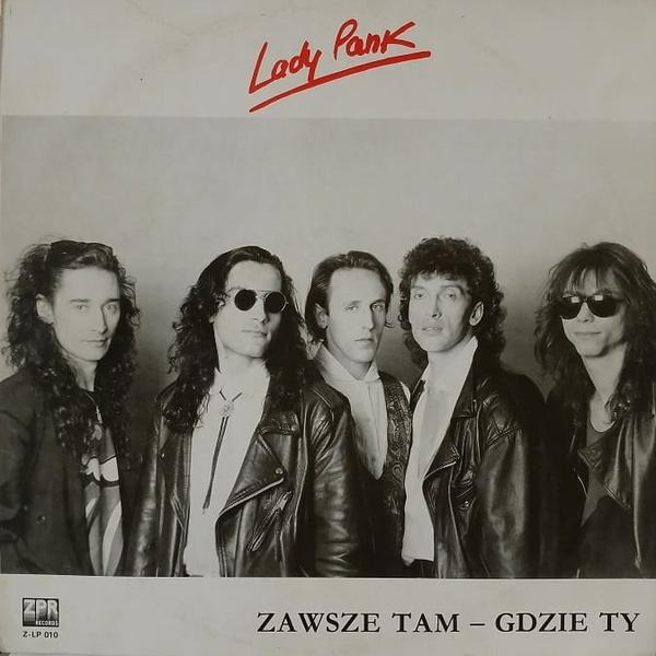 Odkryj znaczenie: historia i tłumaczenie tekstu piosenki zawsze tam gdzie ty