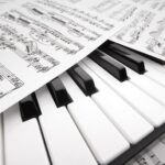 Jak pisać teksty piosenek: Odkryj sekrety i techniki dla początkujących twórców muzyki