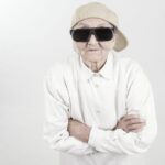 Piosenka kiedy babcia była mała: tekst i historia, która wzrusza