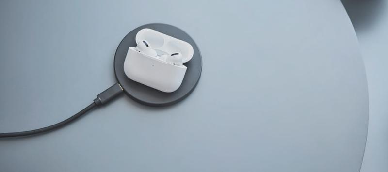 Zakładanie AirPods